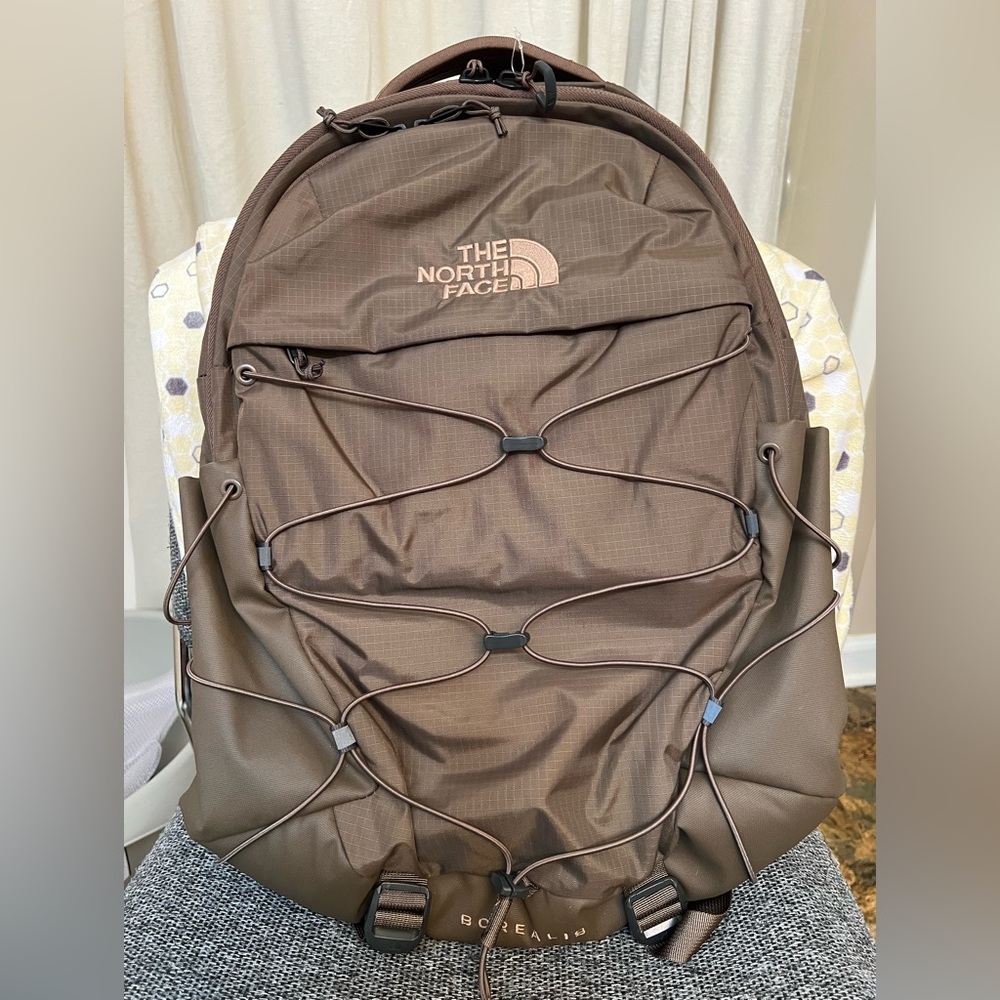 BNWT - The North Face Borealis Backpack - Smokey Brown